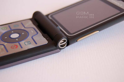   Motorola RAZR V3i