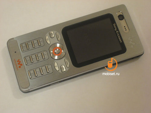 Sony Ericsson W880i