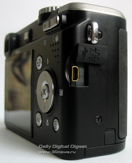 Nikon Coolpix P60 -  