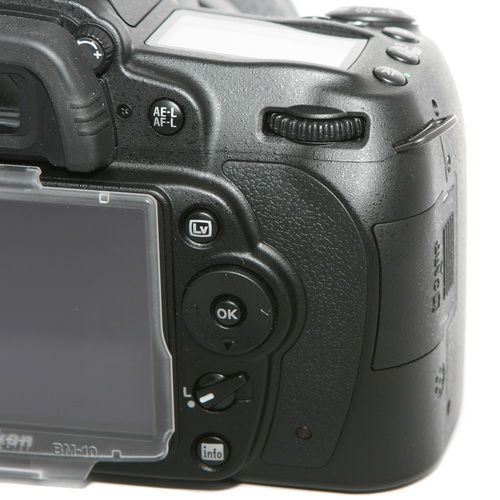  Nikon D90