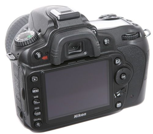  Nikon D90