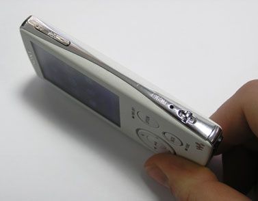    Sony NWZ-A810