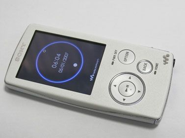    Sony NWZ-A810