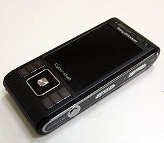 SonyEricsson C905 -   