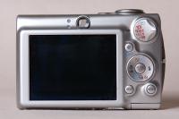  Canon IXUS 750