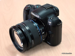 Samsung NX10:  