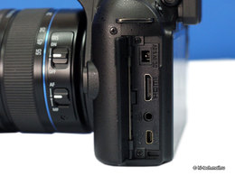 Samsung NX10:  