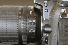  Nikon D7000  :     -