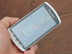 : PlayStation-.   Sony Ericsson Xperia Play