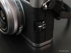  Fujifilm FinePix X100: ,    