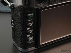  Fujifilm FinePix X100: ,    