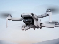   DJI Mini 4K  $200,    30      10 