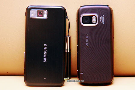 Nokia 5800 XpressMusic vs Samsung Omnia