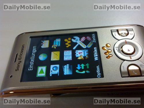 Sony Ericsson W595